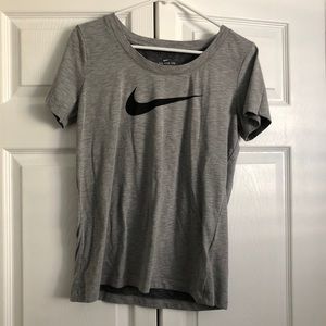 💕Nike T-shirt💕
